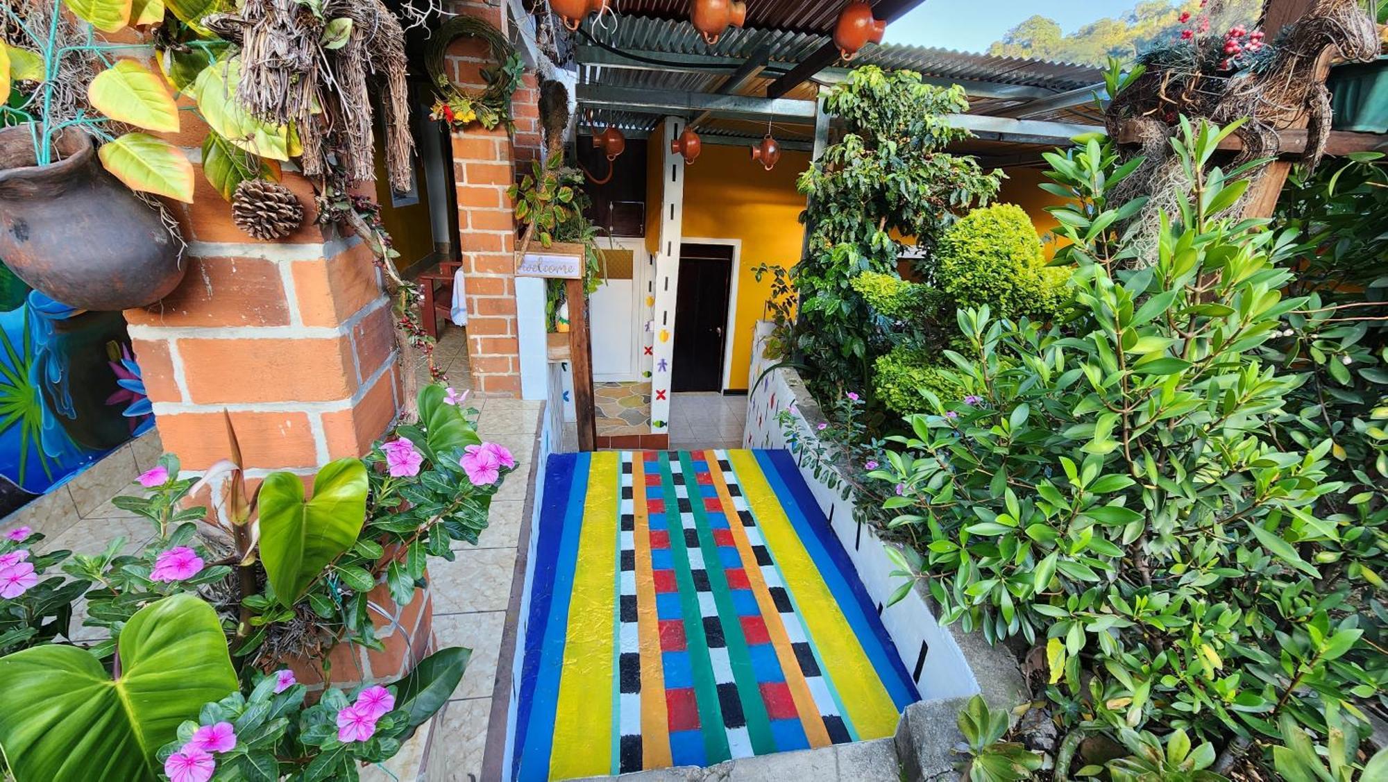 Posada Woochooch ซานฮวนลาลากูนา ภายนอก รูปภาพ